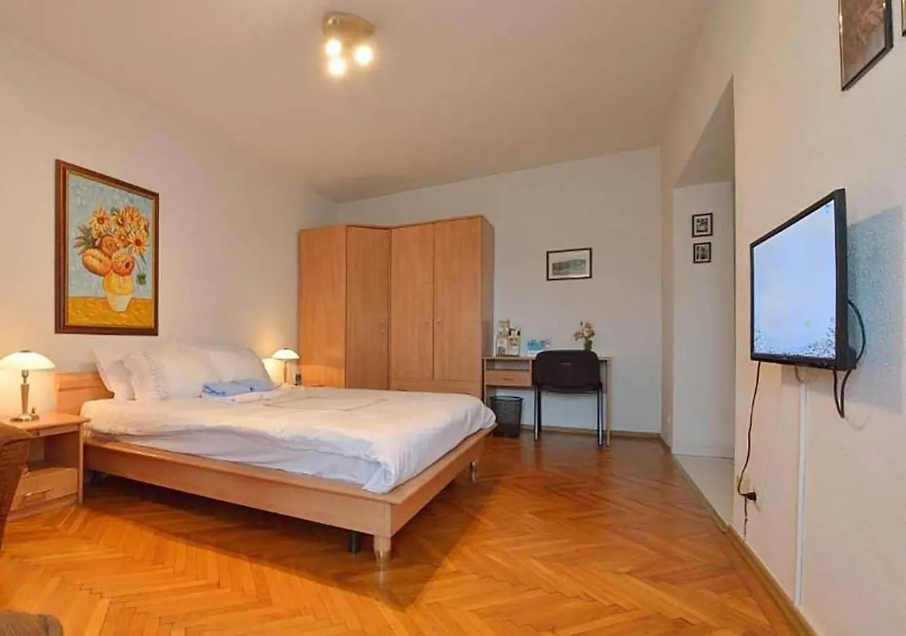Atlas Accommodation Studio Romana De Lux Bucharest Romania