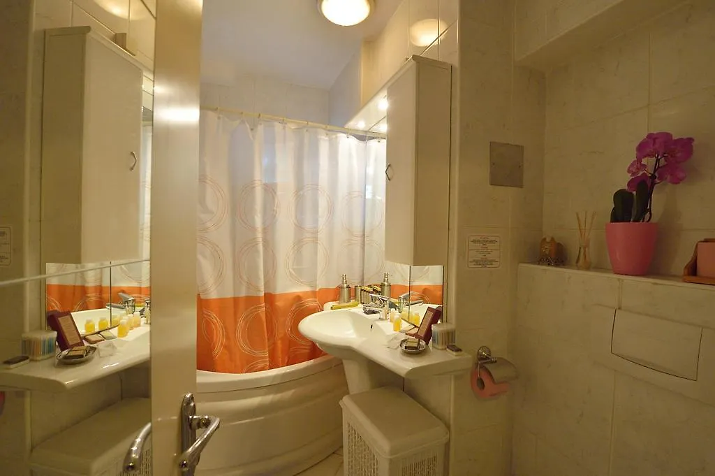 Atlas Accommodation Studio Romana De Lux Bucharest