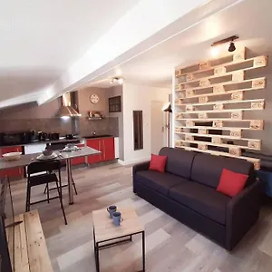 Le Clocher De St Géraud Appartement Aurillac